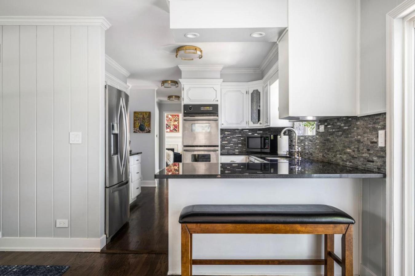 Spacious, Luxury Renovated Home With 4 Kings, Firepit Glen Ellyn Kültér fotó