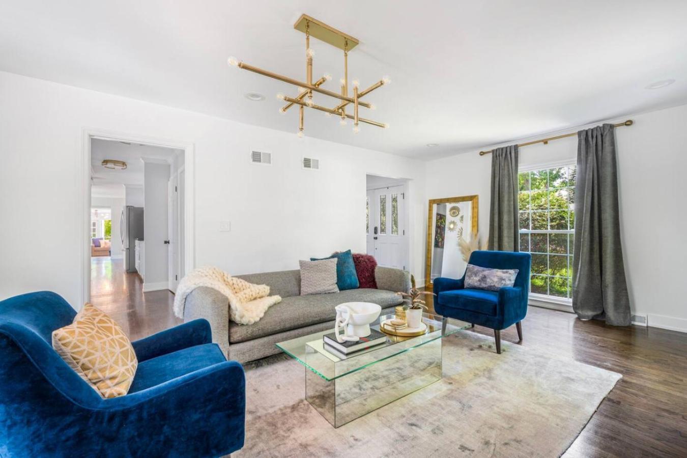 Spacious, Luxury Renovated Home With 4 Kings, Firepit Glen Ellyn Kültér fotó
