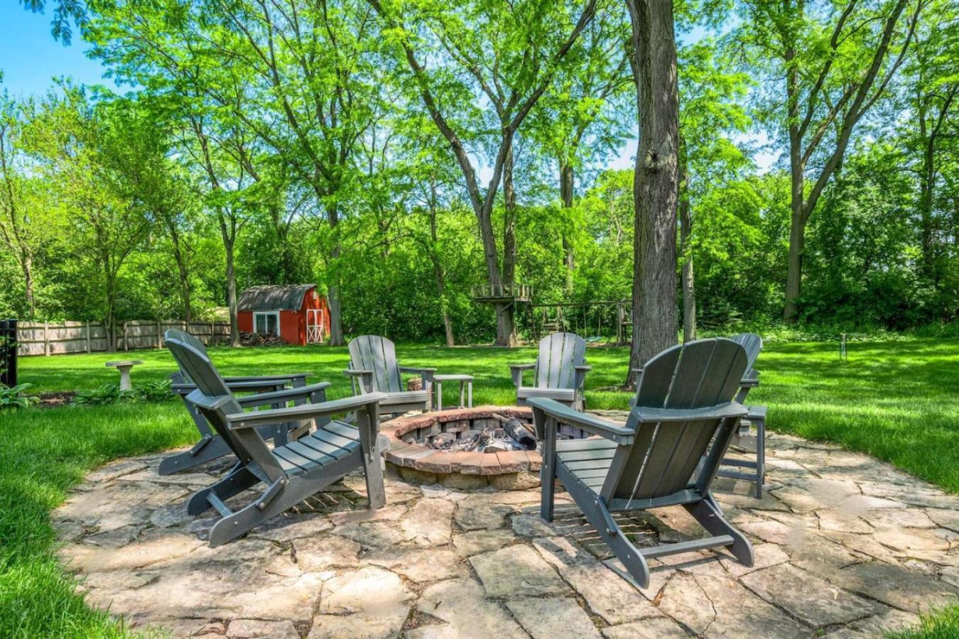 Spacious, Luxury Renovated Home With 4 Kings, Firepit Glen Ellyn Kültér fotó