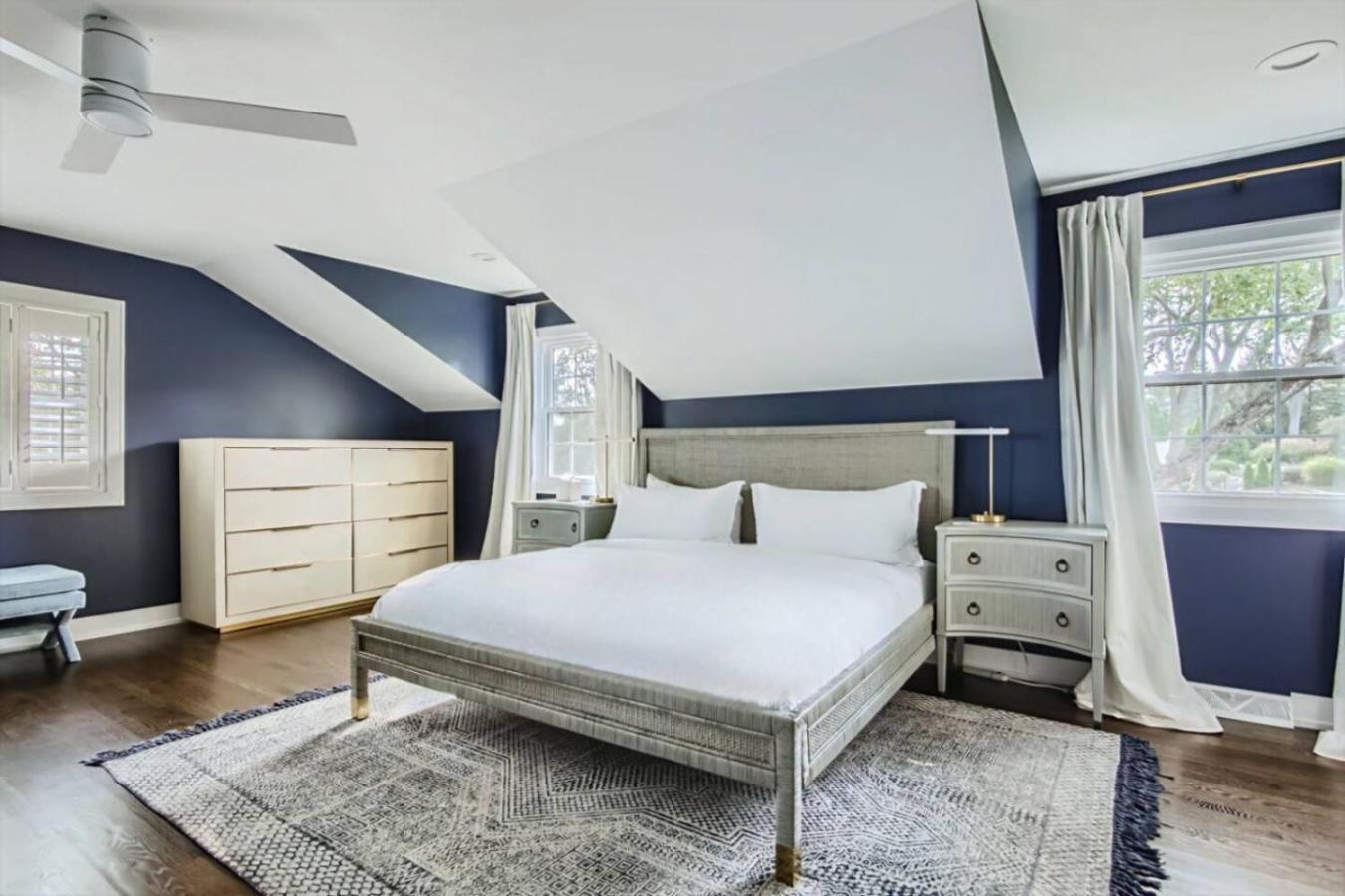 Spacious, Luxury Renovated Home With 4 Kings, Firepit Glen Ellyn Kültér fotó
